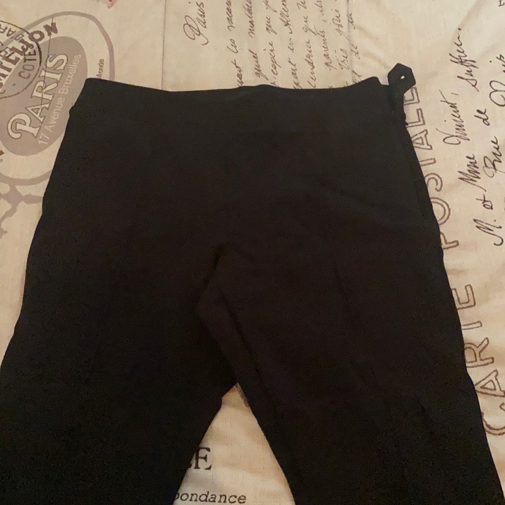 Black petite pant